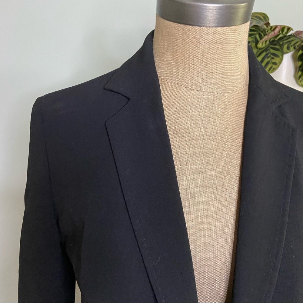 MaxMara Classic Wool Blazer, one button, black, Size 8